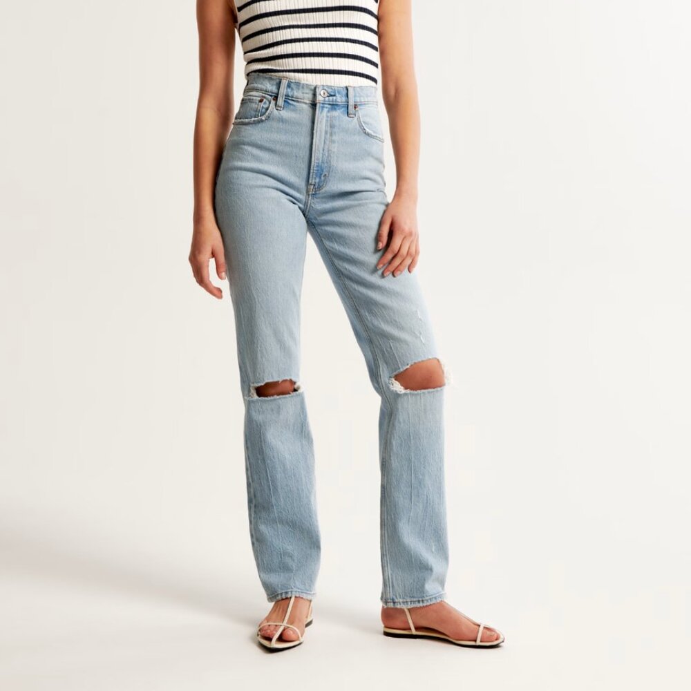 Abercrombie Ultra High Rise 90s Straight Jean
